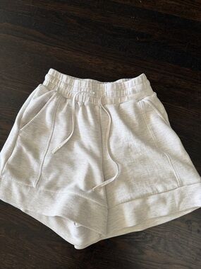 Varley Light Gray / Cream Athletic Drawstring Shorts